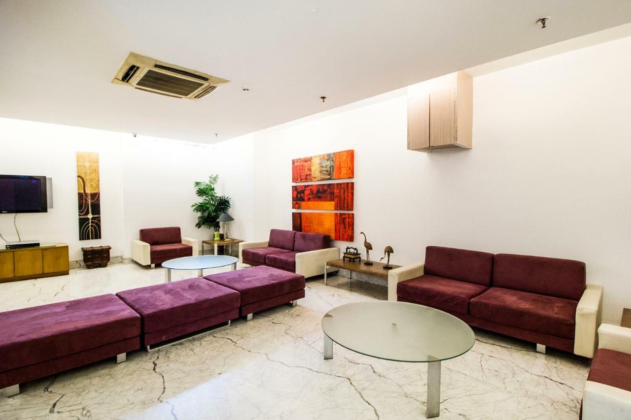 Fabhotel Raj Darbar Gurgaon Exterior foto